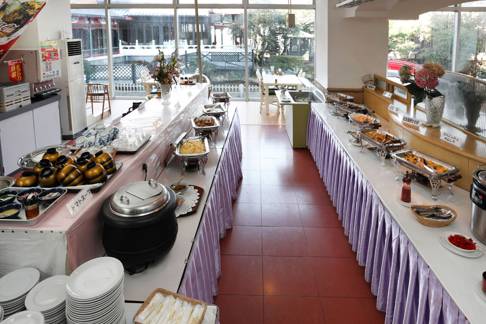 ランチバイキング